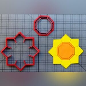 Pokemon – Thunder Badge Cookie Cutter Set